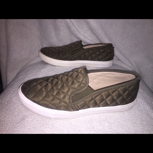 Steve Madden Olive Green Ecntrcqts - Picture 4 of 5